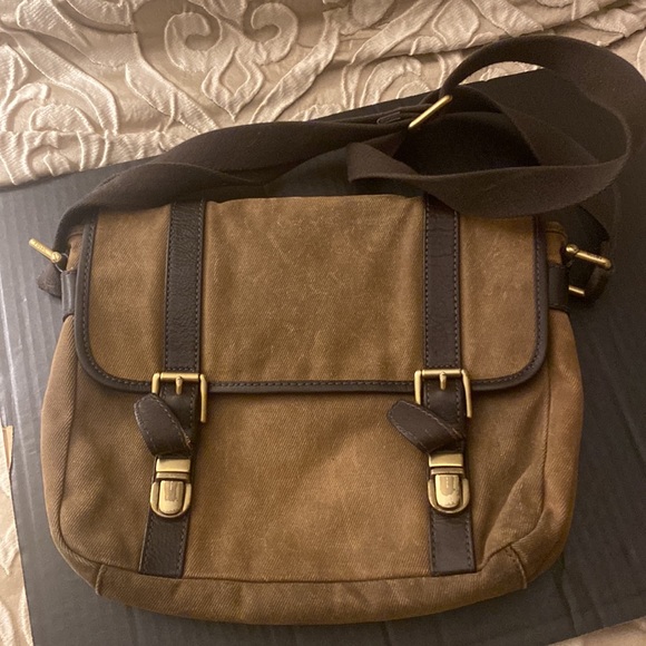 Fossil Bags Fossil Canvas Messenger Bag Poshmark